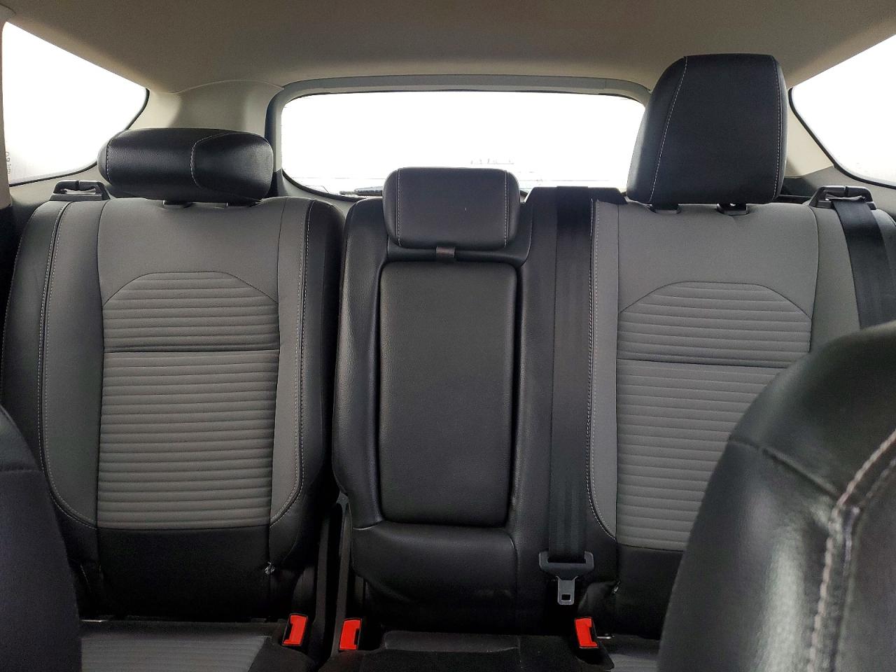 2019 FORD ESCAPE SE photo 10