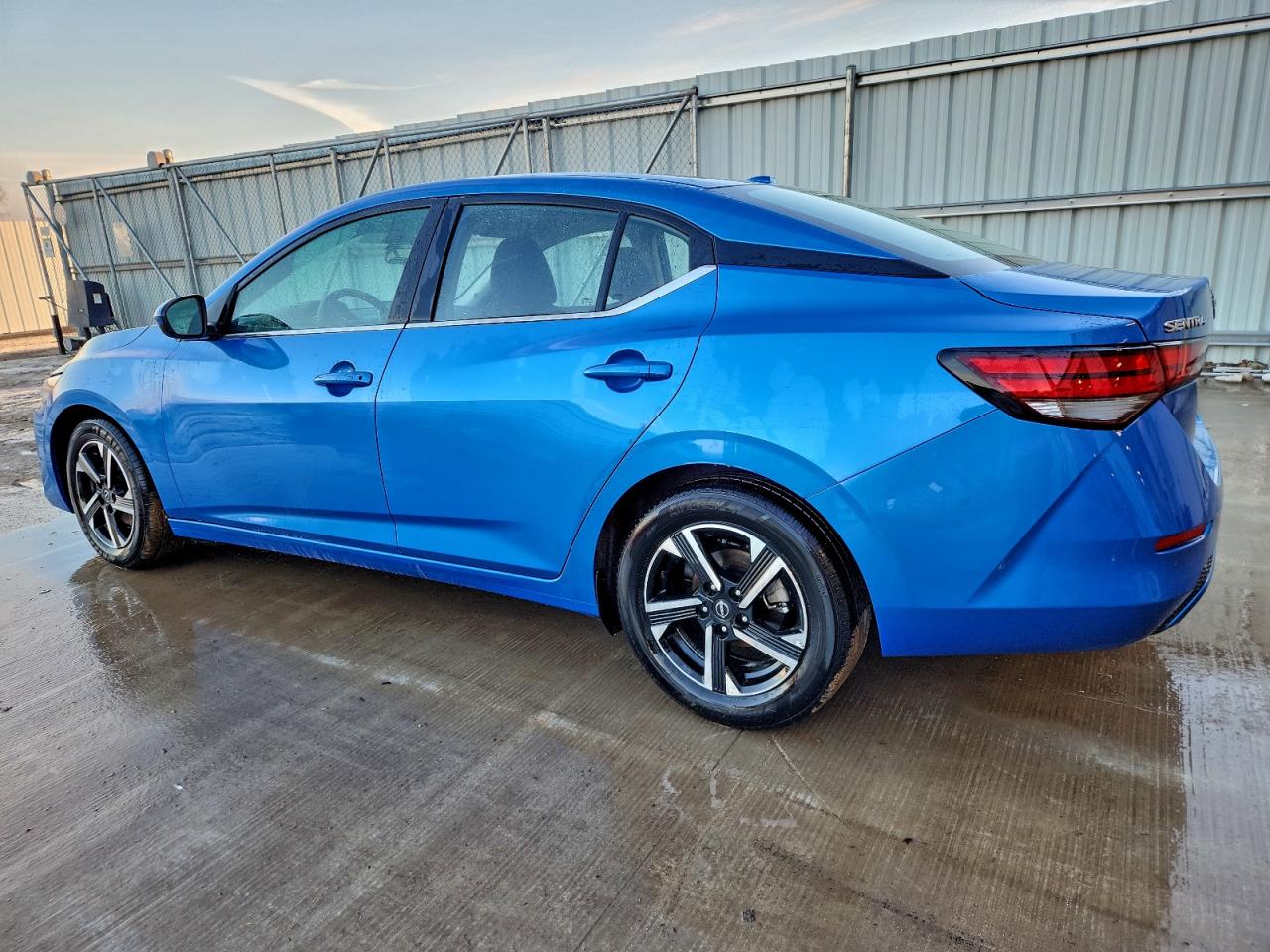 2025 NISSAN SENTRA SV photo 2