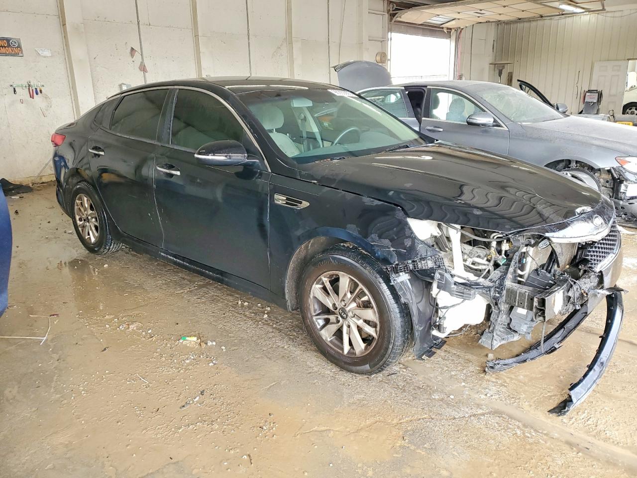 2017 KIA OPTIMA LX photo 4