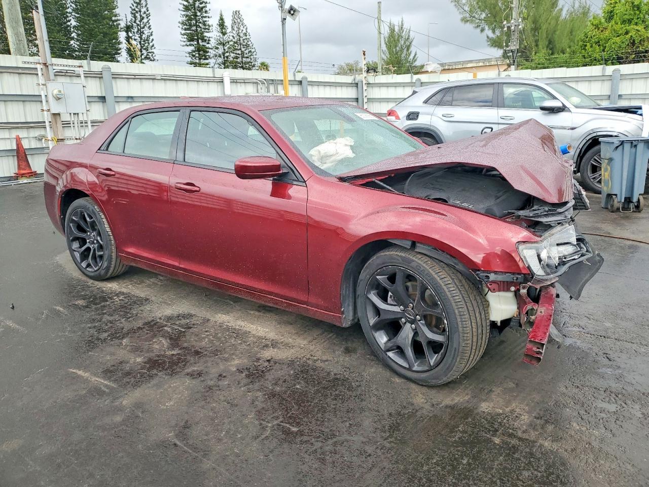 2019 CHRYSLER 300 S photo 4