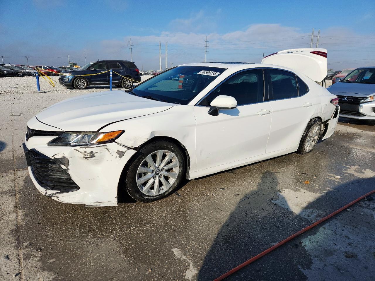 2018 TOYOTA CAMRY