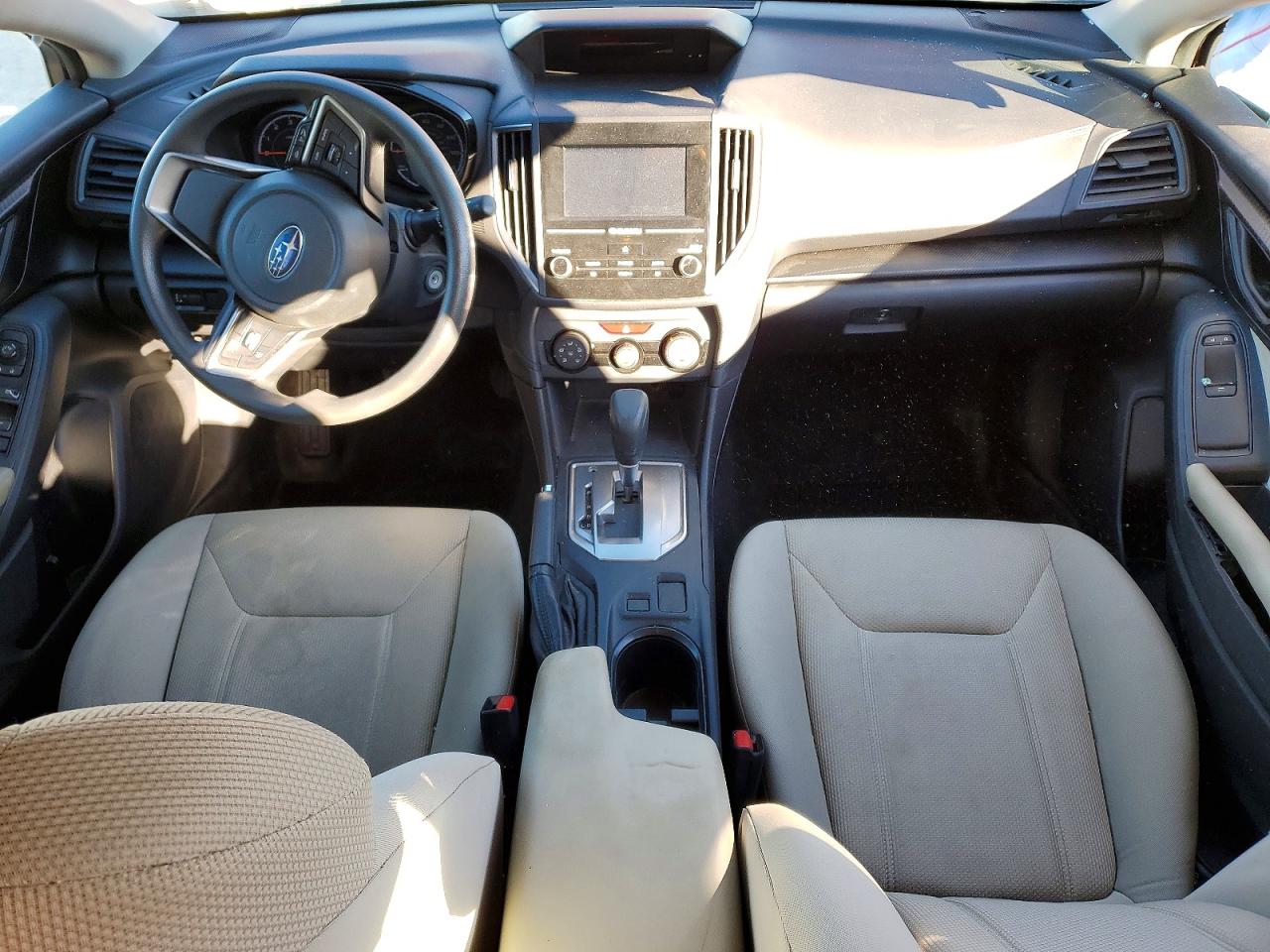 2017 SUBARU IMPREZA photo 8