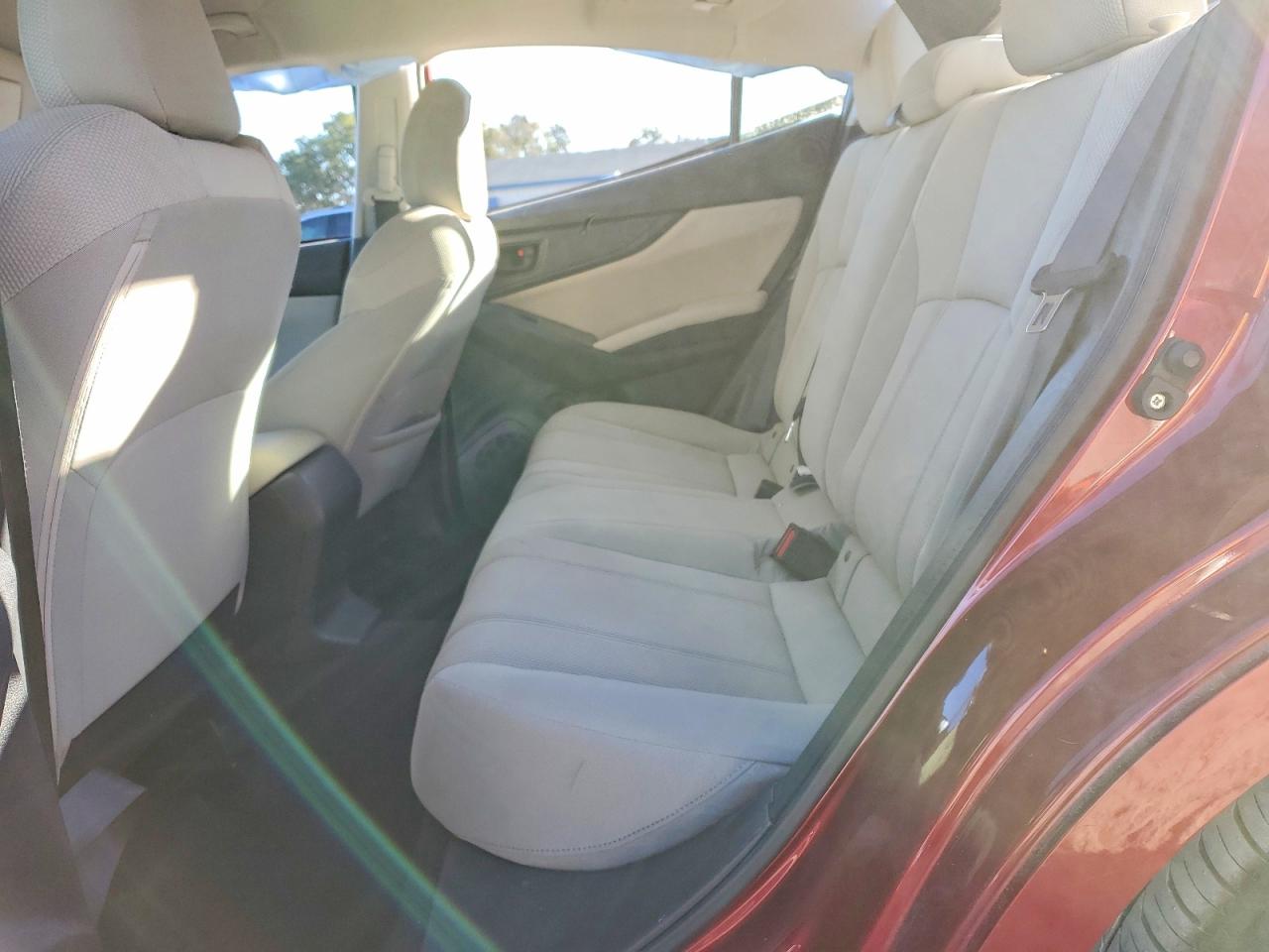 2017 SUBARU IMPREZA photo 10