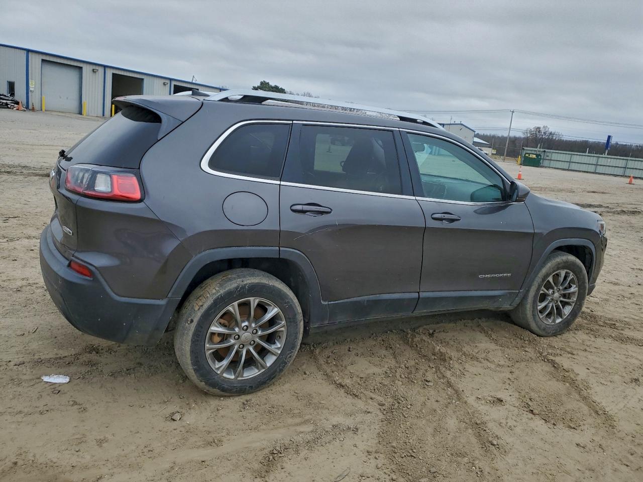 2019 JEEP CHEROKEE LATITUDE PLUS photo 3
