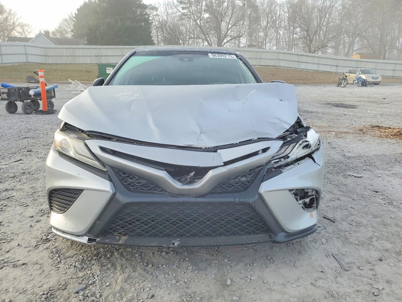 2019 TOYOTA CAMRY XSE photo 5