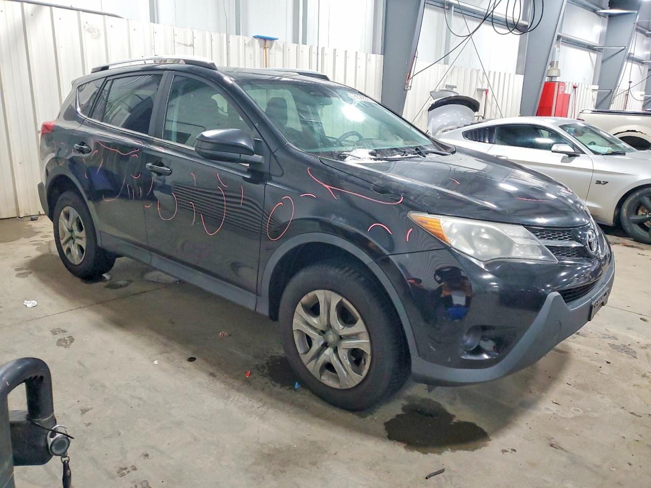 2014 TOYOTA RAV4 LE photo 4