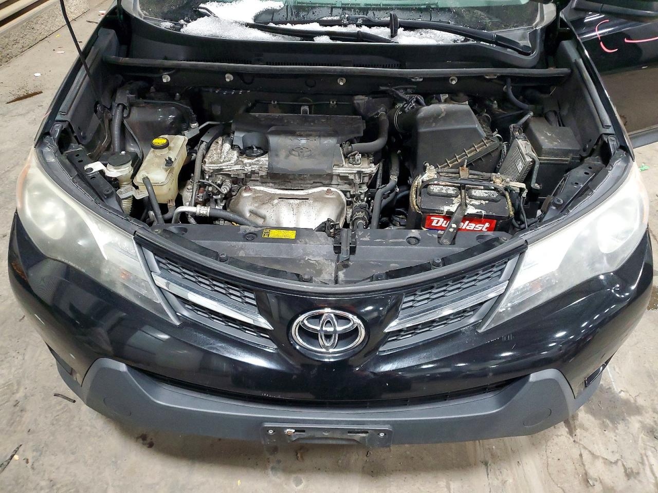 2014 TOYOTA RAV4 LE photo 12