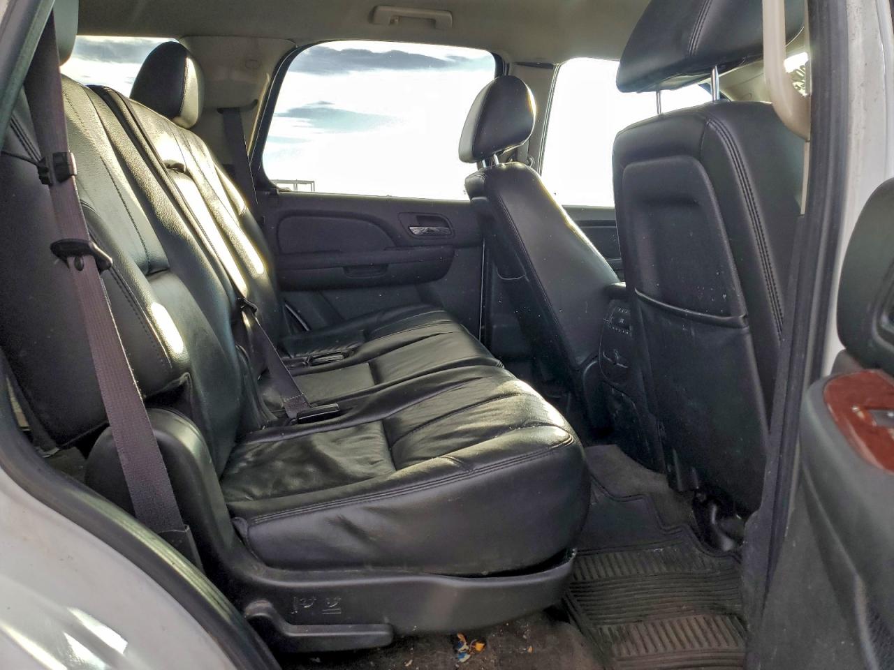 2011 CHEVROLET TAHOE K1500 LT photo 11