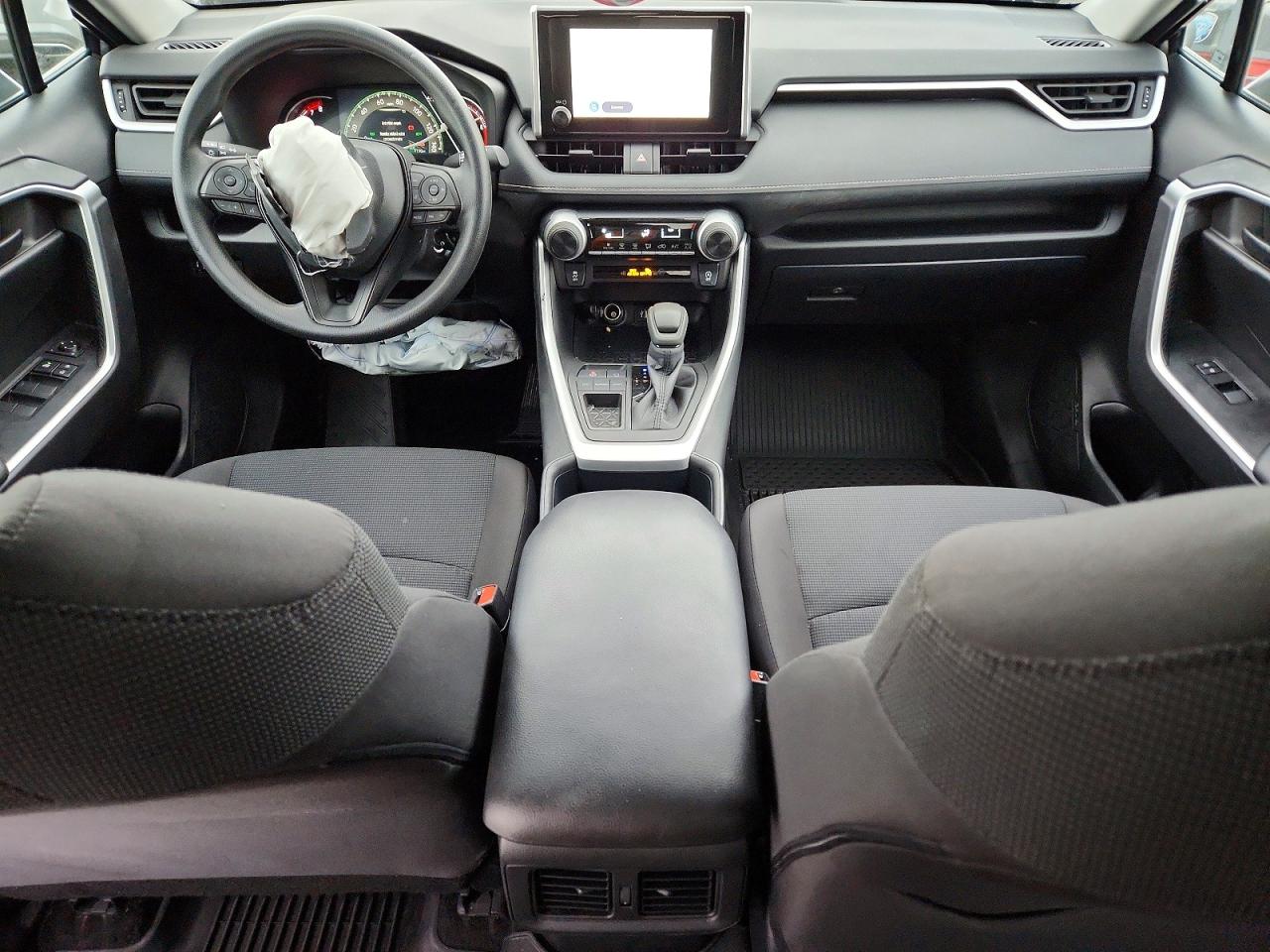 2025 TOYOTA RAV4 LE photo 15