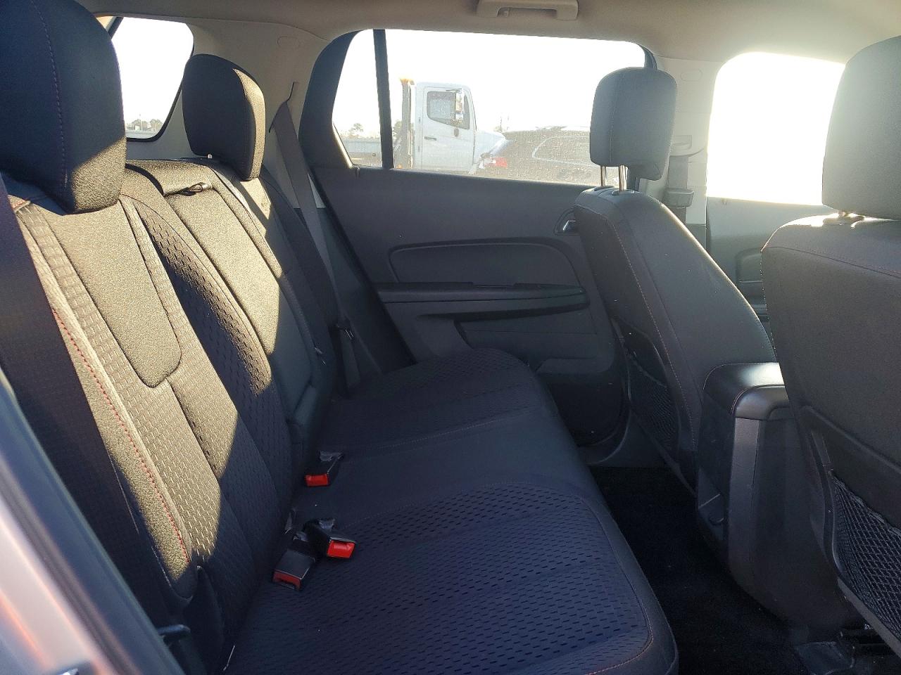 2015 GMC TERRAIN SLE photo 11