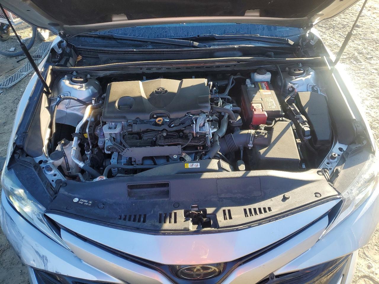2019 TOYOTA CAMRY L photo 11