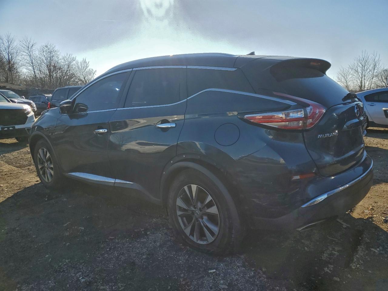 2015 NISSAN MURANO S photo 2