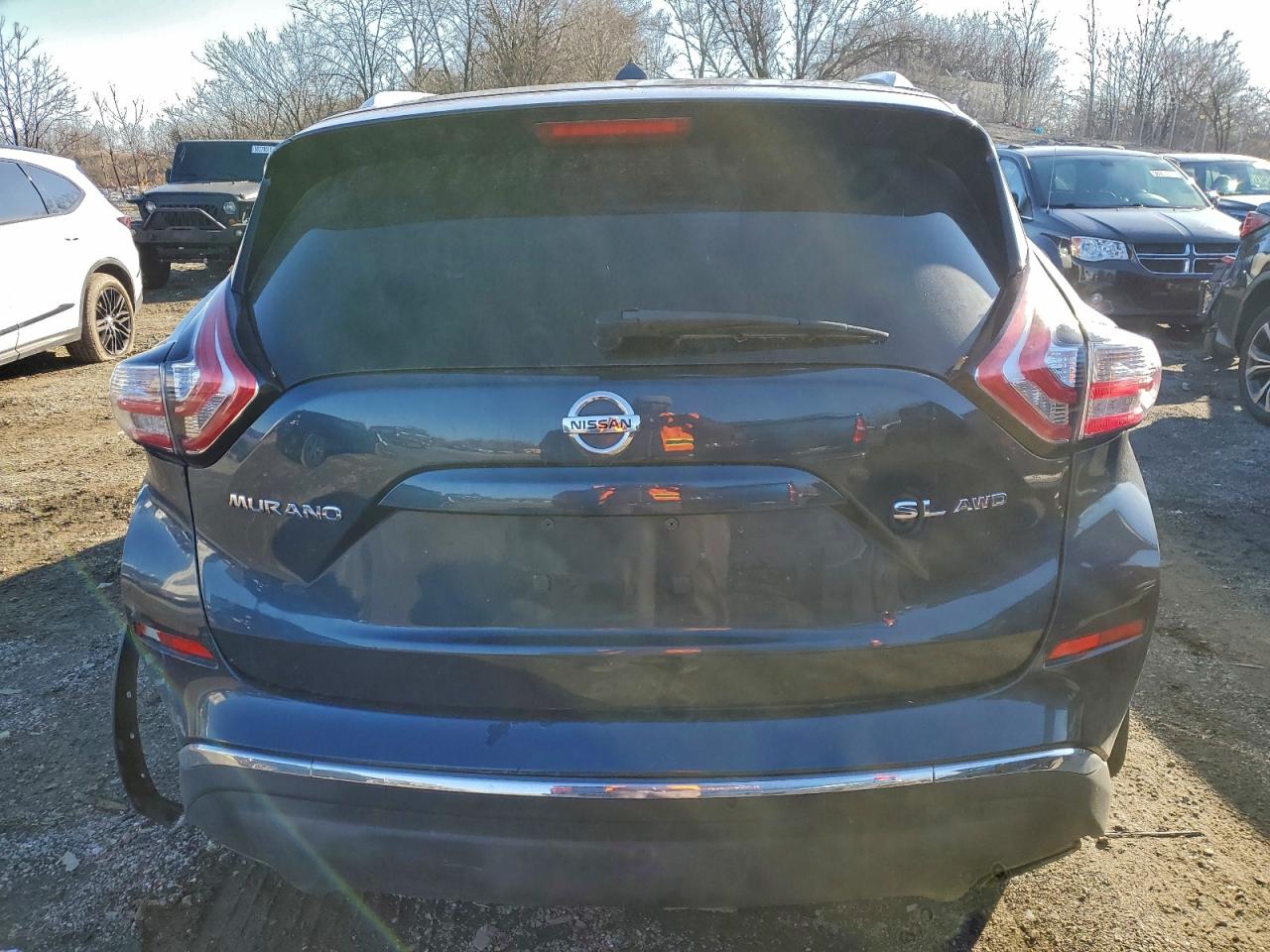 2015 NISSAN MURANO S photo 6