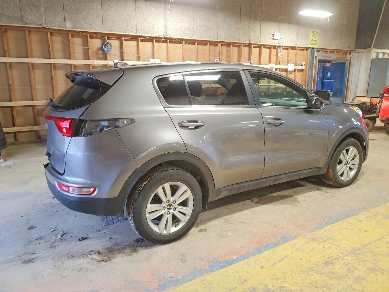 2018 KIA SPORTAGE LX photo 3