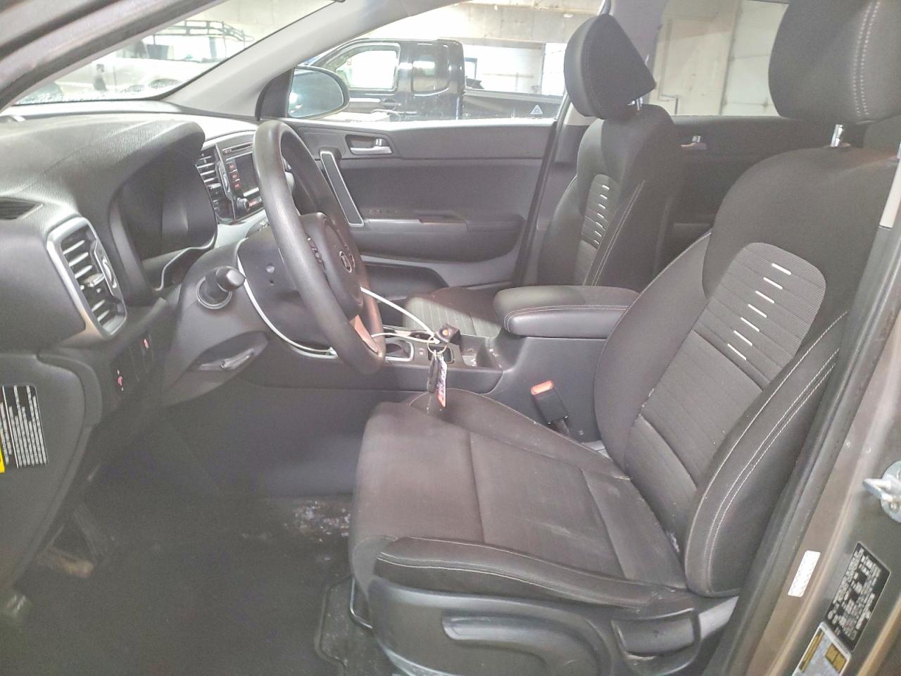 2018 KIA SPORTAGE LX photo 7