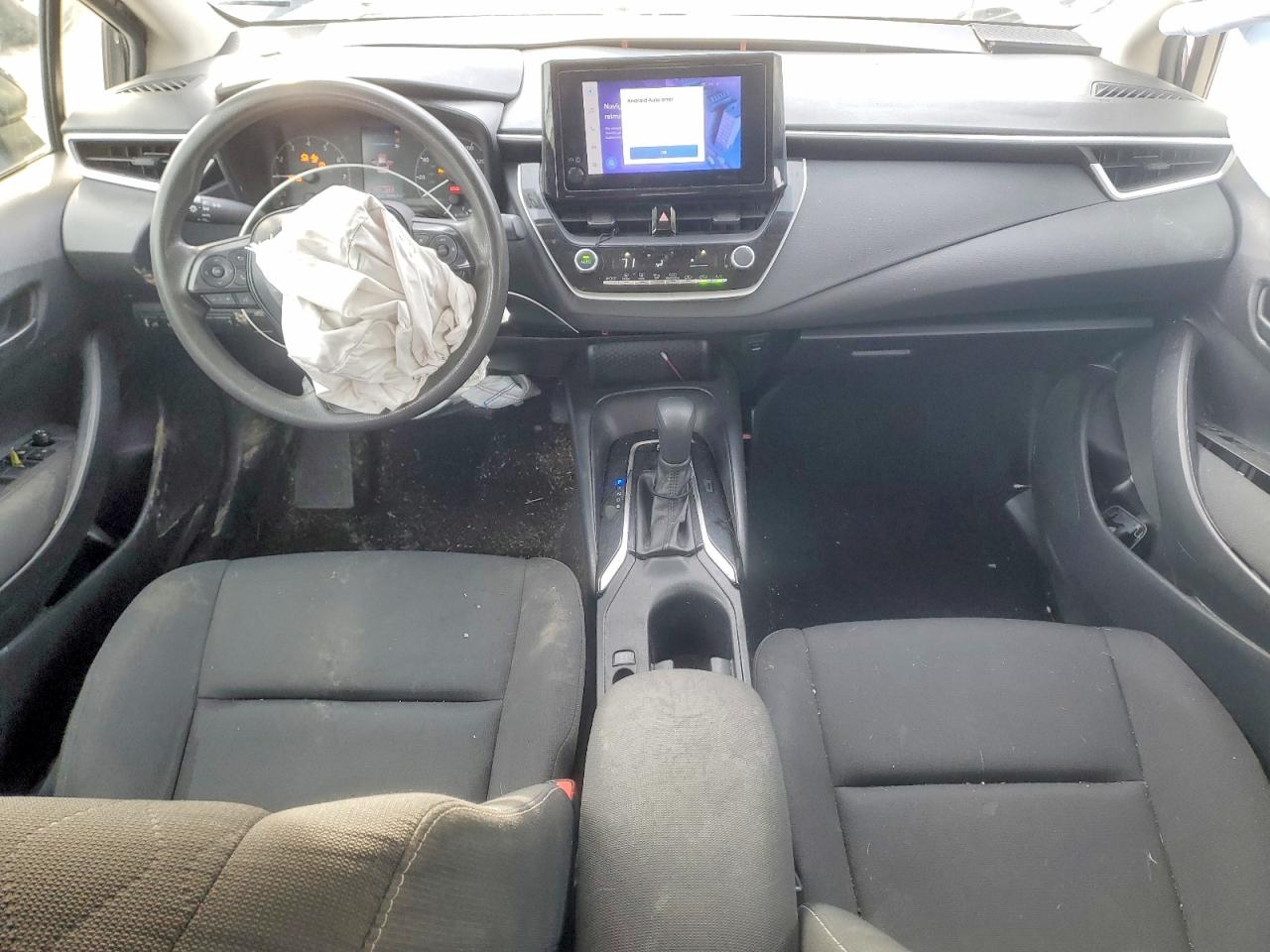 2024 TOYOTA COROLLA LE photo 8