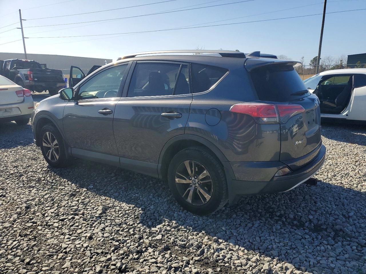 2018 TOYOTA RAV4 ADVENTURE photo 2