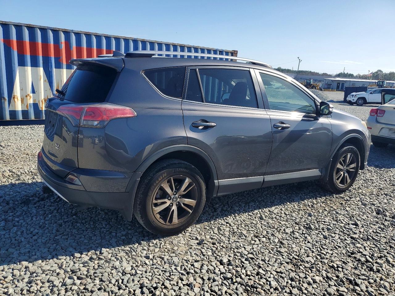 2018 TOYOTA RAV4 ADVENTURE photo 3