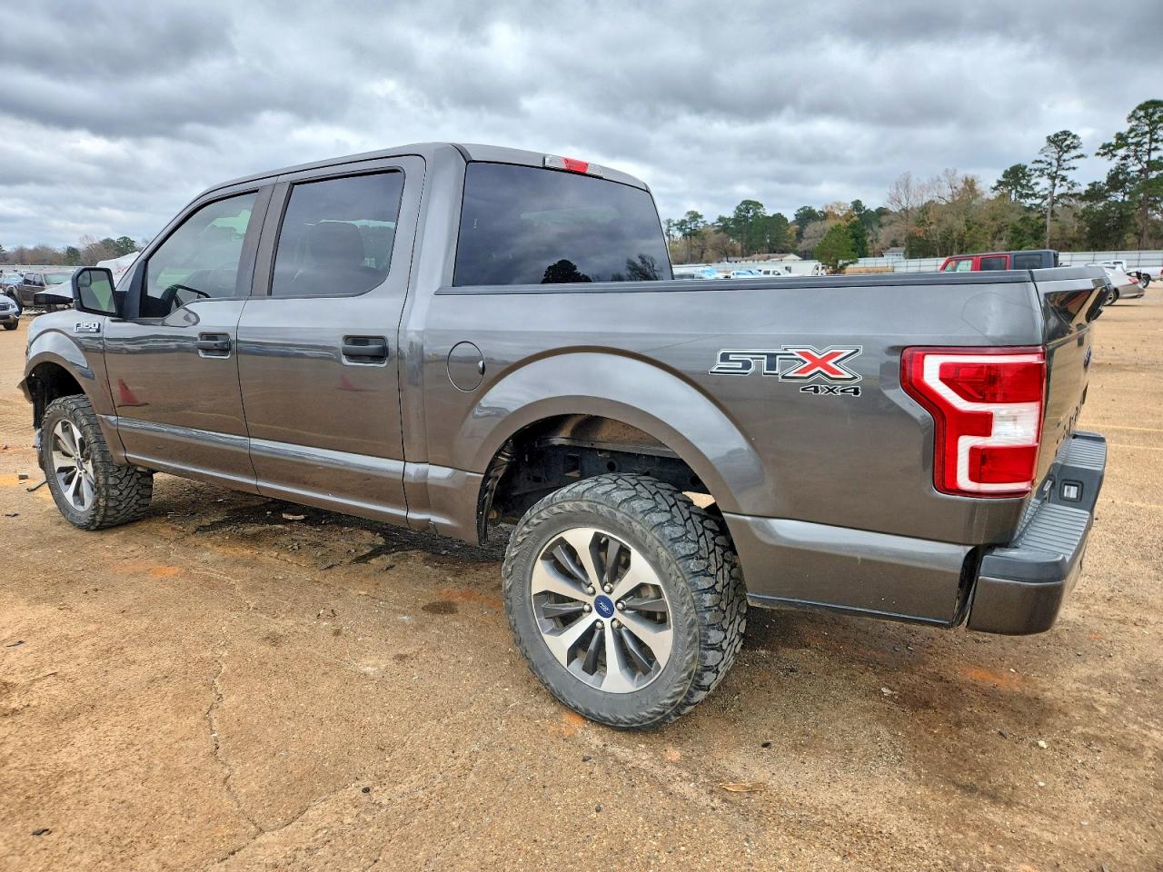 2018 FORD F150 SUPERCREW photo 2