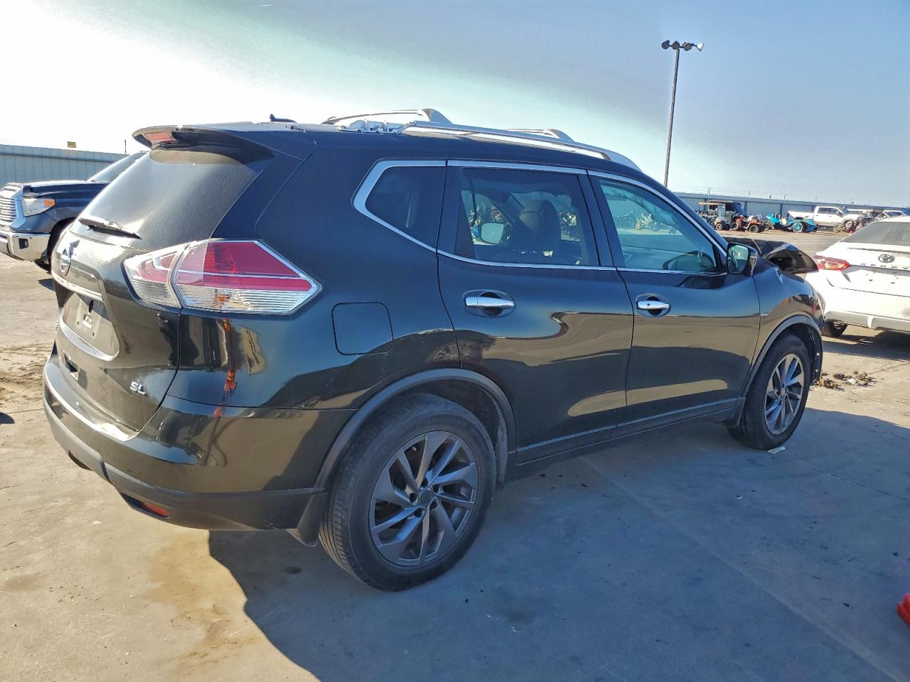 2016 NISSAN ROGUE S photo 3