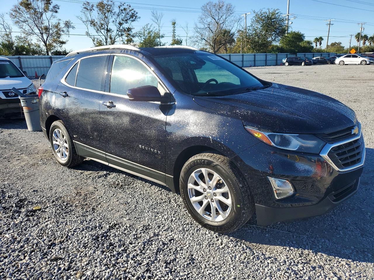 2020 CHEVROLET EQUINOX LT photo 4