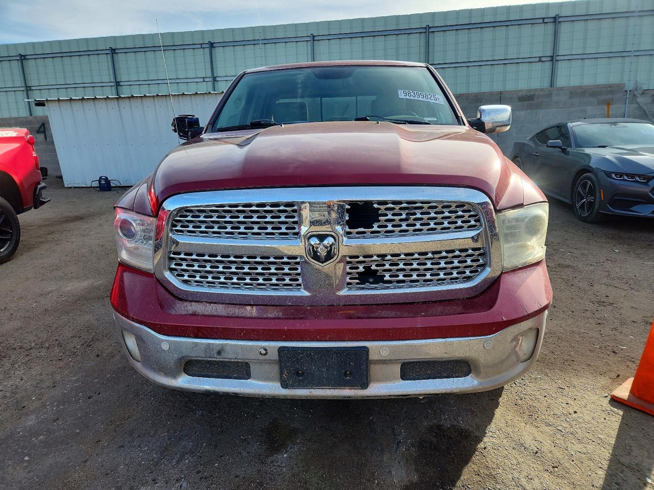 2014 RAM 1500 LARAMIE photo 5
