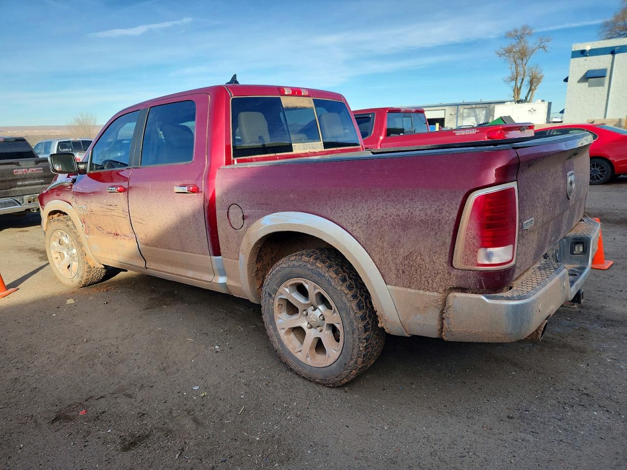 2014 RAM 1500 LARAMIE photo 2