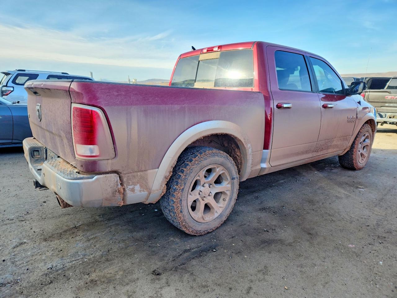 2014 RAM 1500 LARAMIE photo 3
