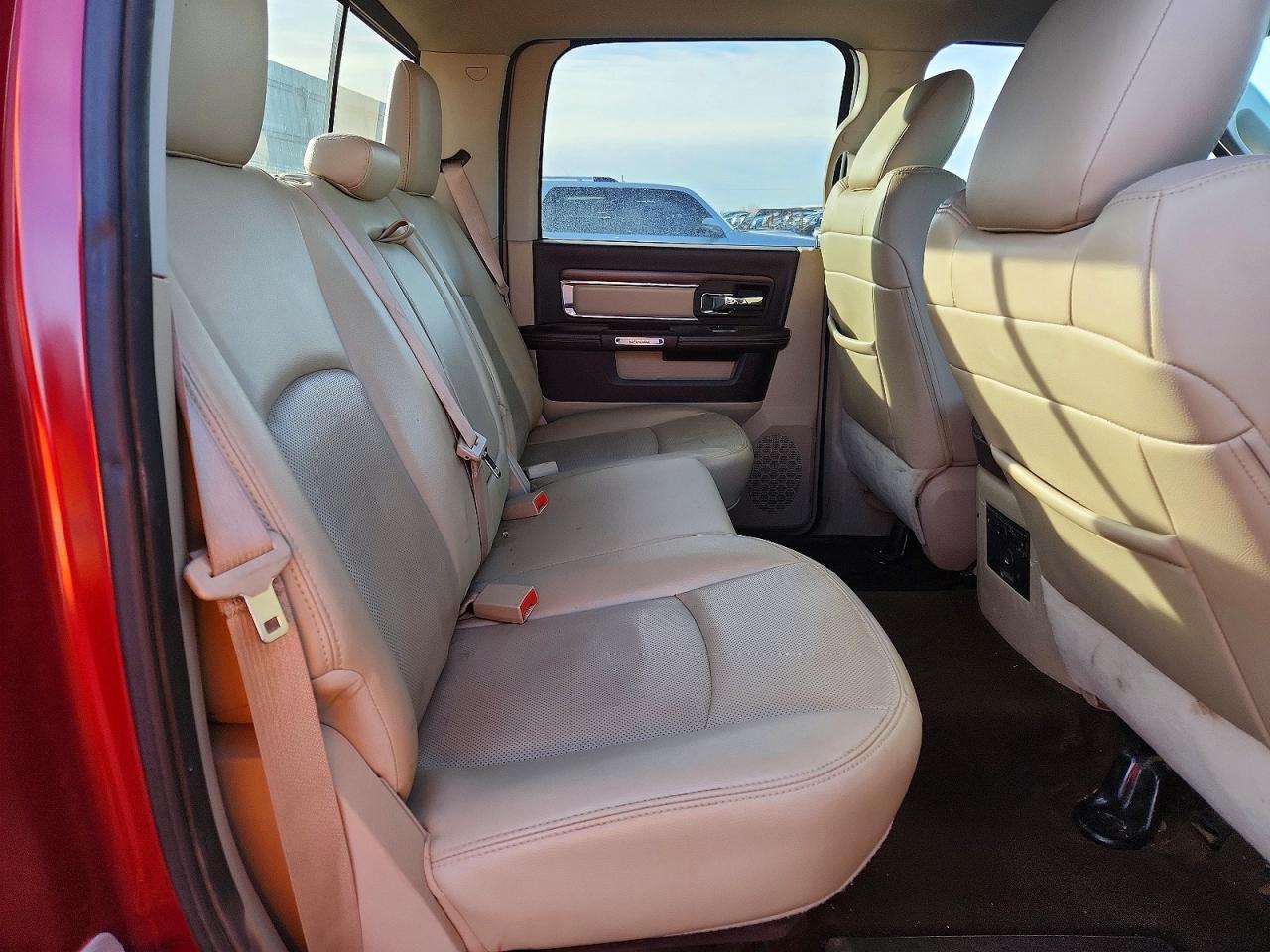 2014 RAM 1500 LARAMIE photo 10