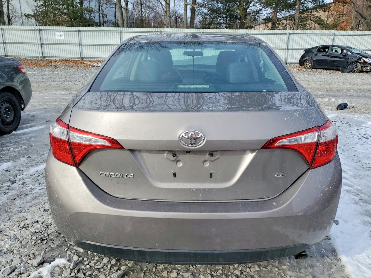 2016 TOYOTA COROLLA L photo 11