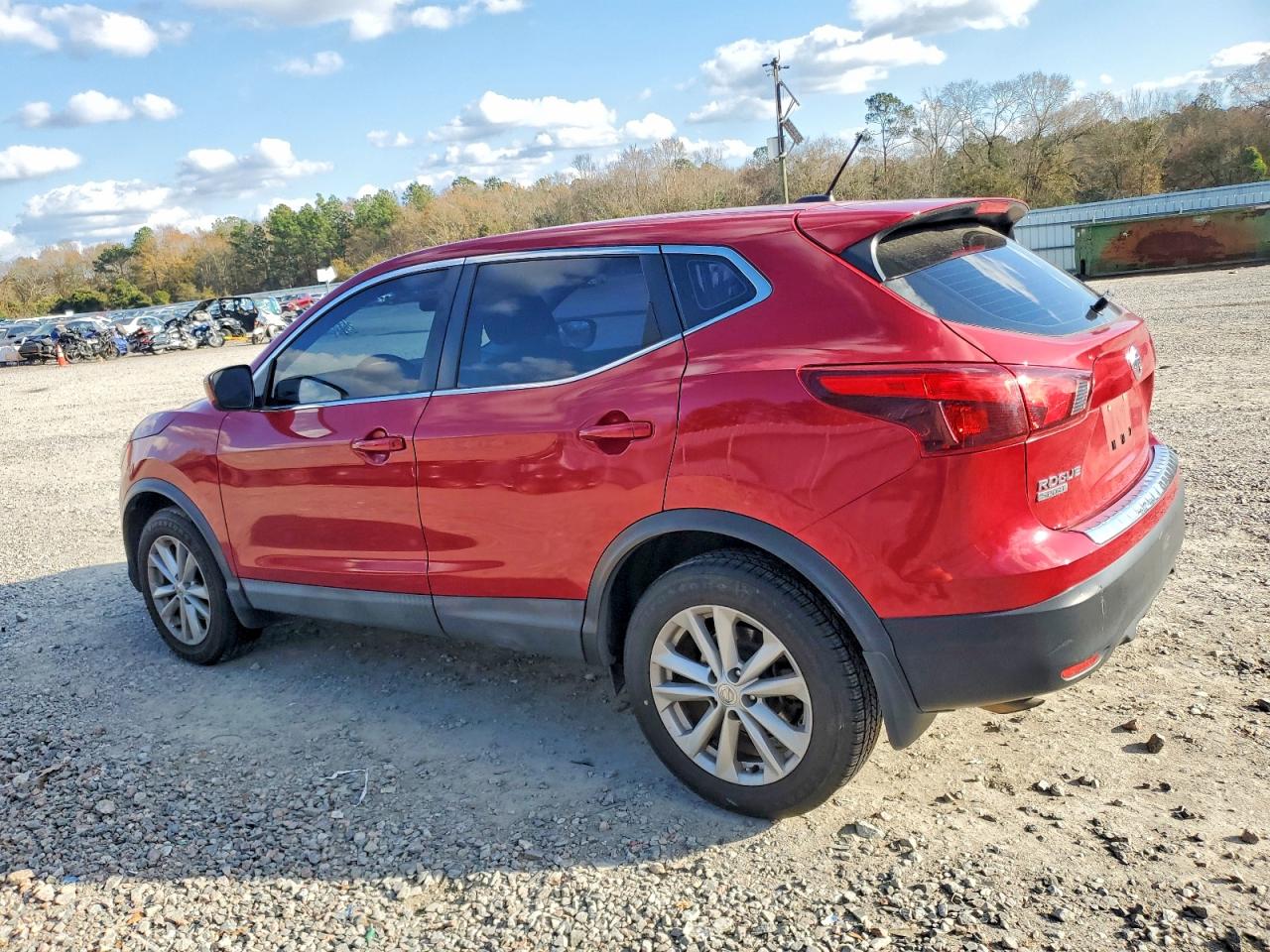 2018 NISSAN ROGUE SPORT S photo 2