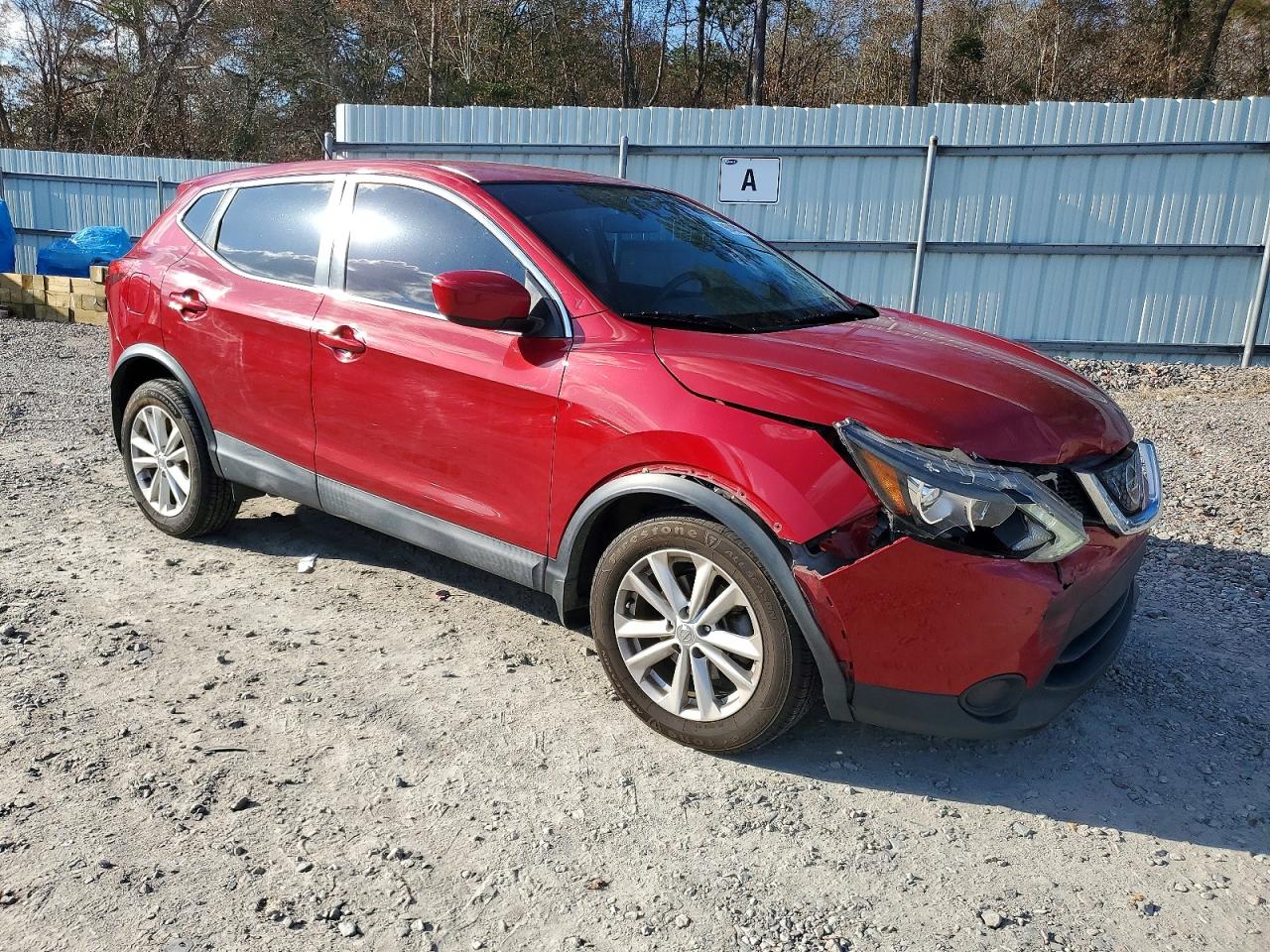 2018 NISSAN ROGUE SPORT S photo 4