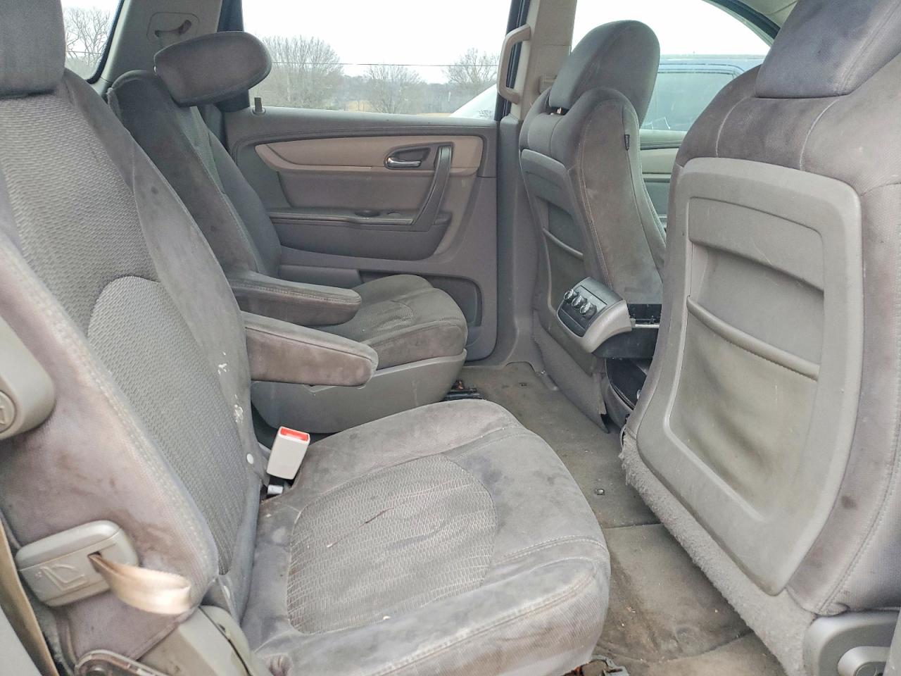 2014 CHEVROLET TRAVERSE LT photo 21