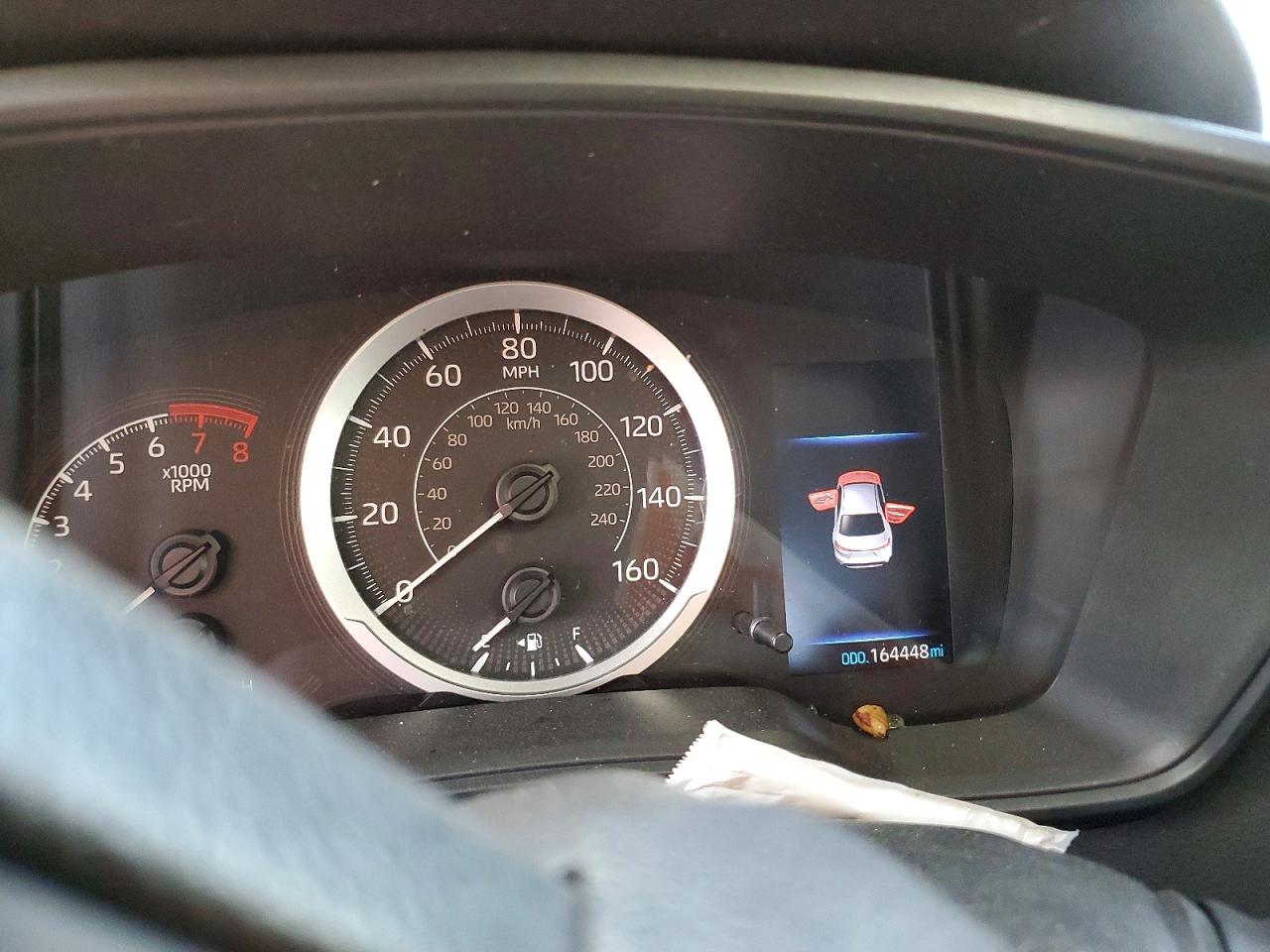 2020 TOYOTA COROLLA LE photo 9