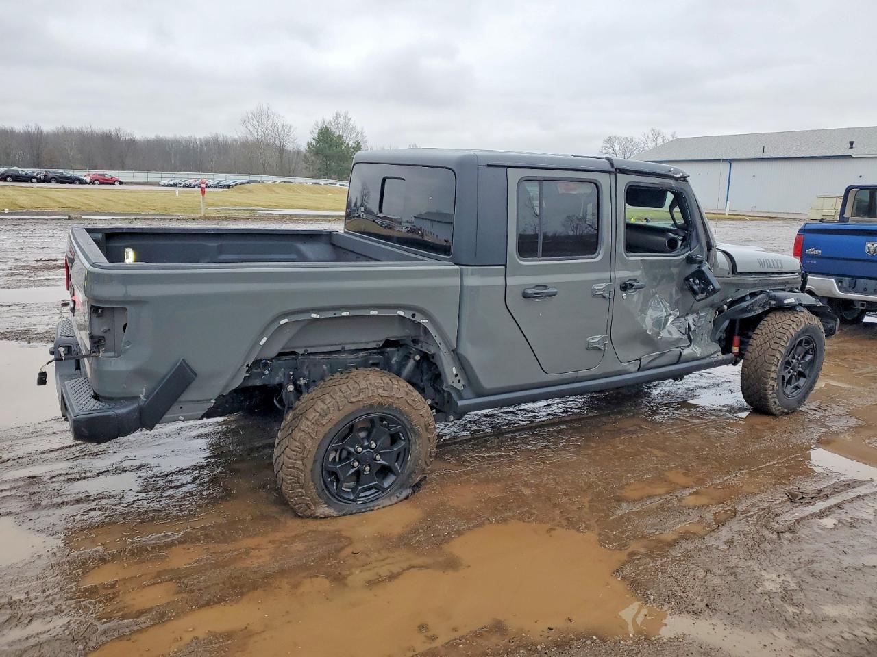 2021 JEEP GLADIATOR SPORT photo 5