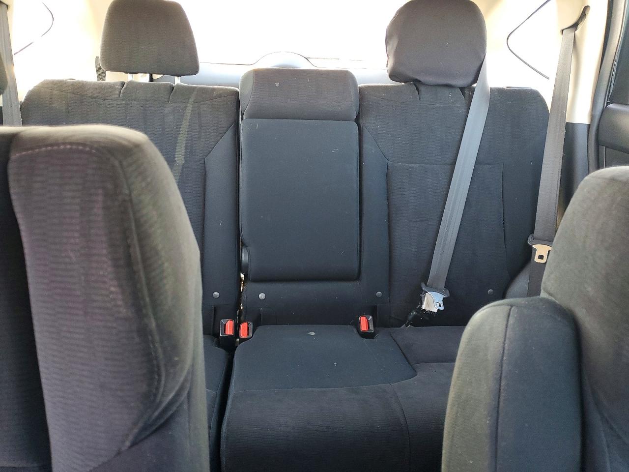 2014 HONDA CR-V LX photo 19
