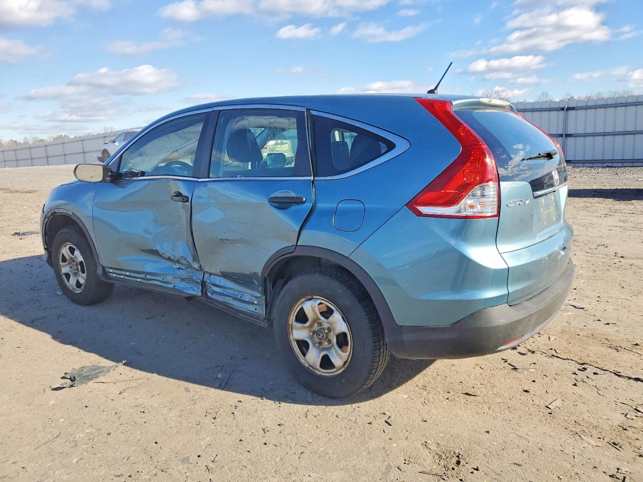 2014 HONDA CR-V LX photo 3
