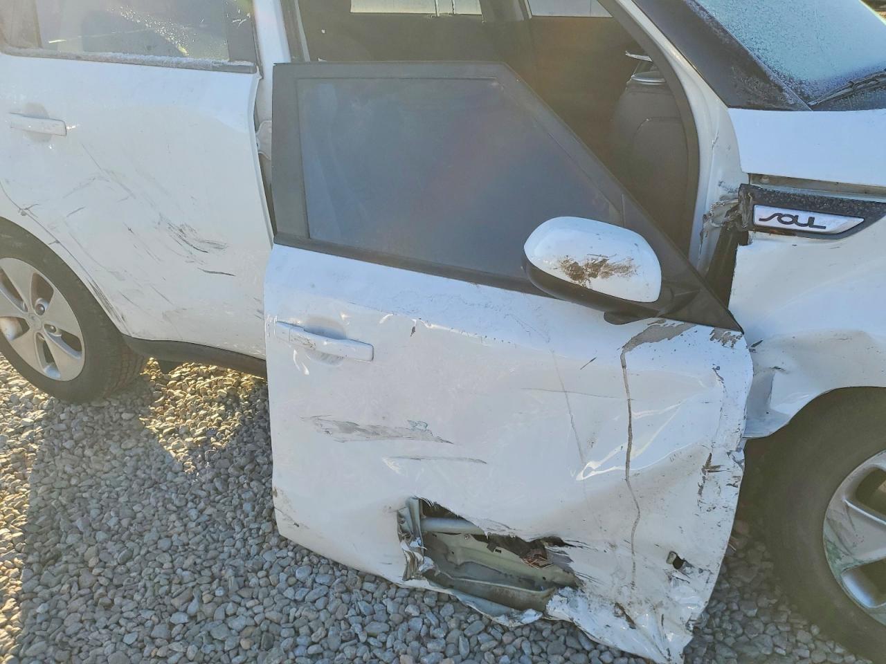 2016 KIA SOUL BASE photo 12