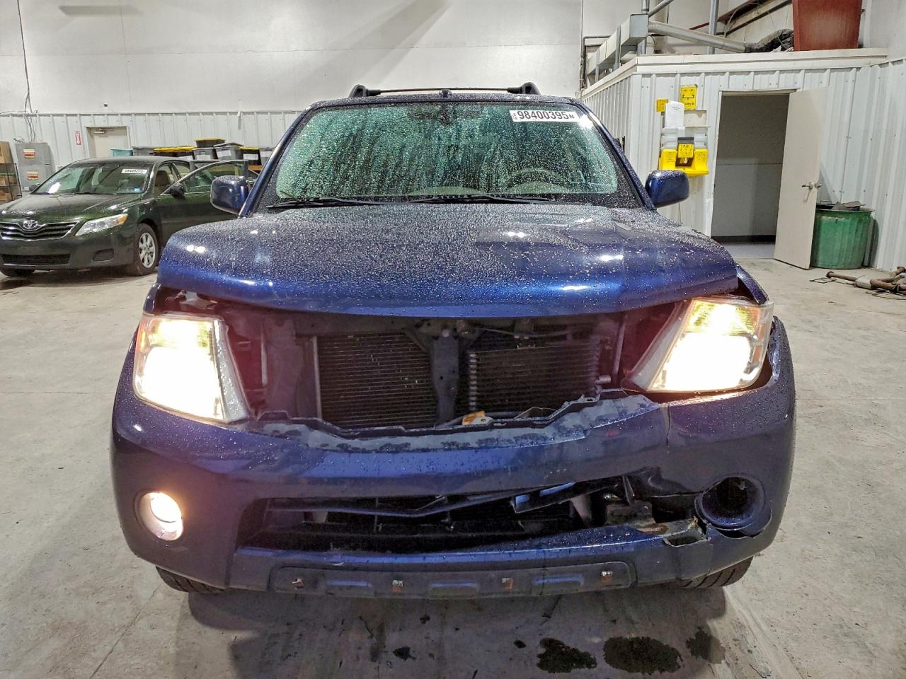 2011 NISSAN PATHFINDER S photo 5