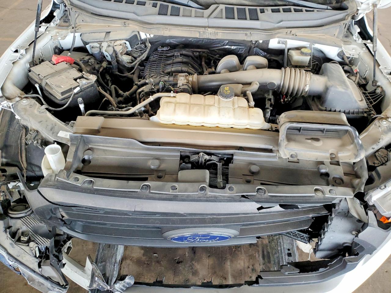 2022 FORD F150 photo 11