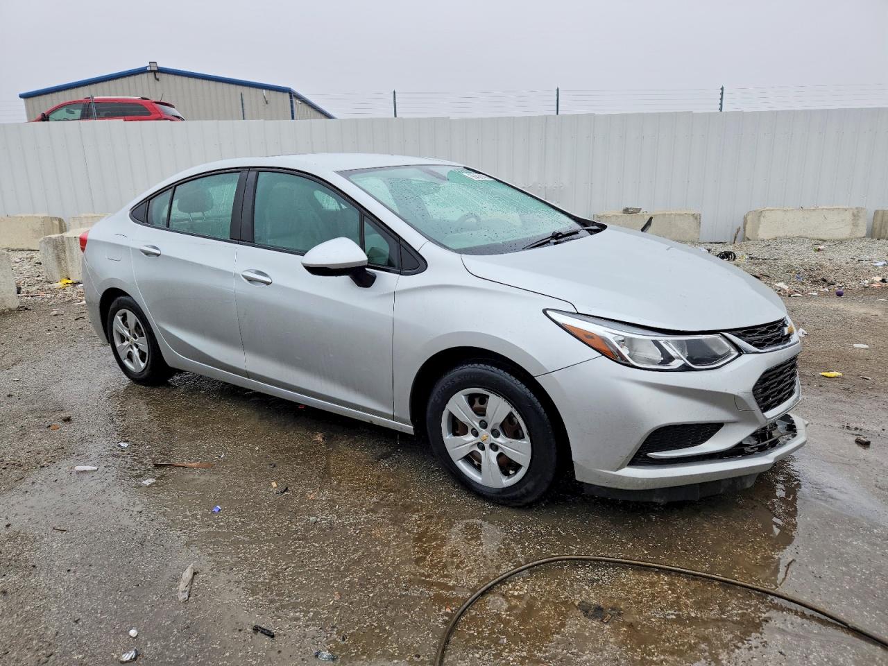 2017 CHEVROLET CRUZE LS photo 4