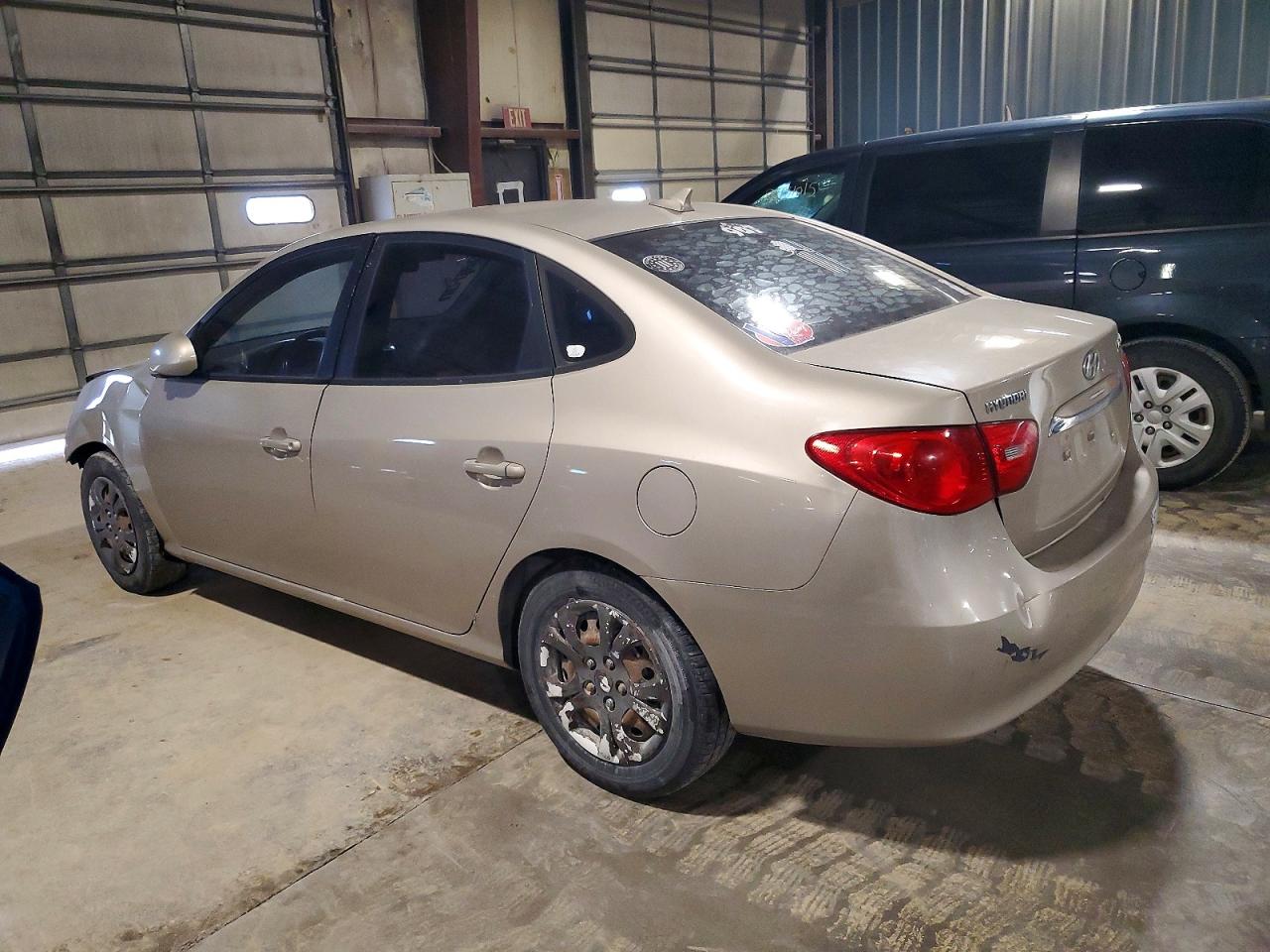 2010 HYUNDAI ELANTRA BLUE photo 2