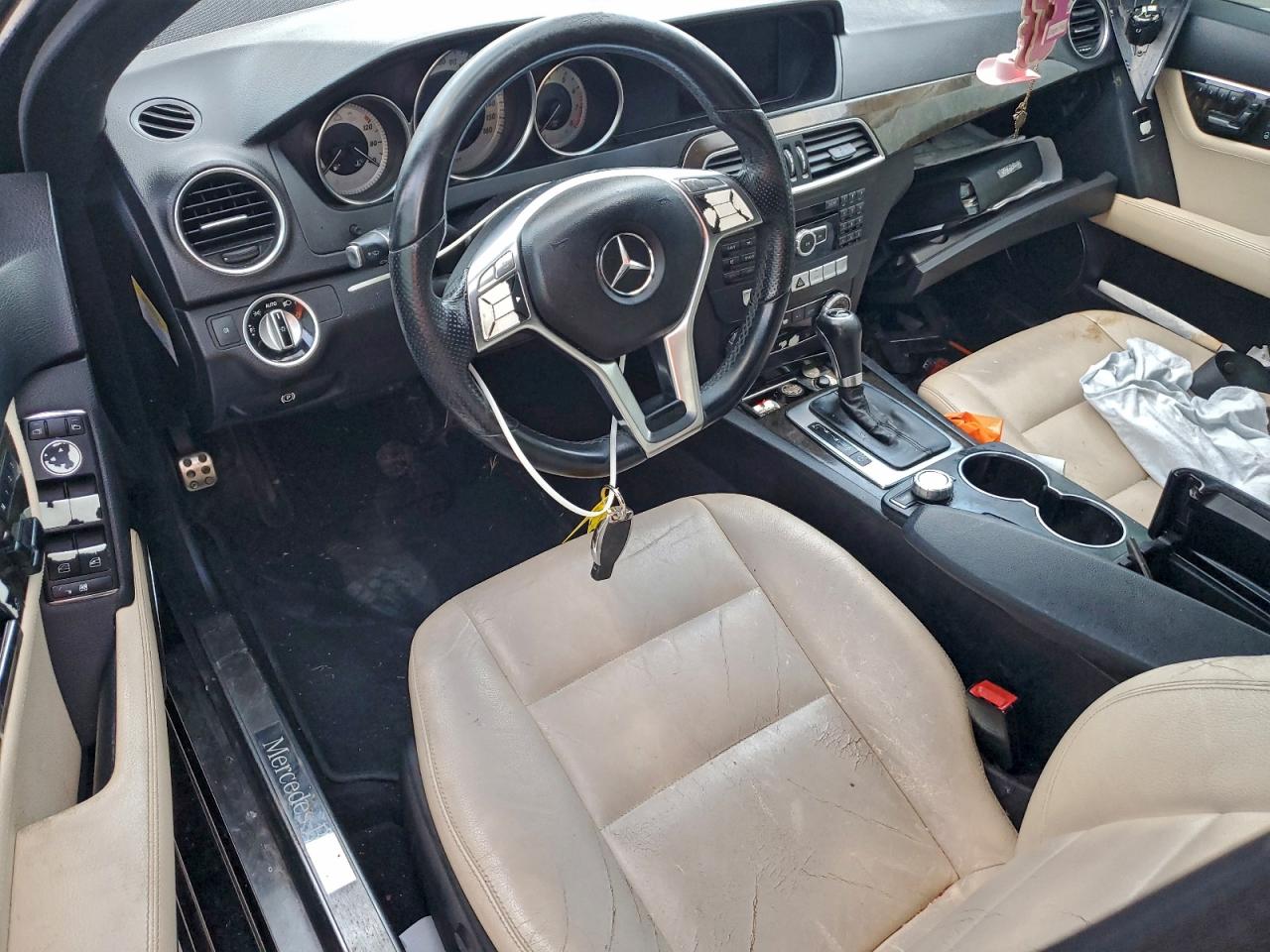 2013 MERCEDES-BENZ C 350 photo 8