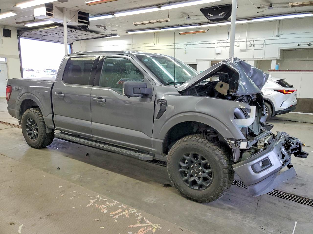2024 FORD F150 XLT photo 7