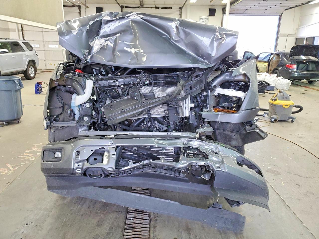 2024 FORD F150 XLT photo 9