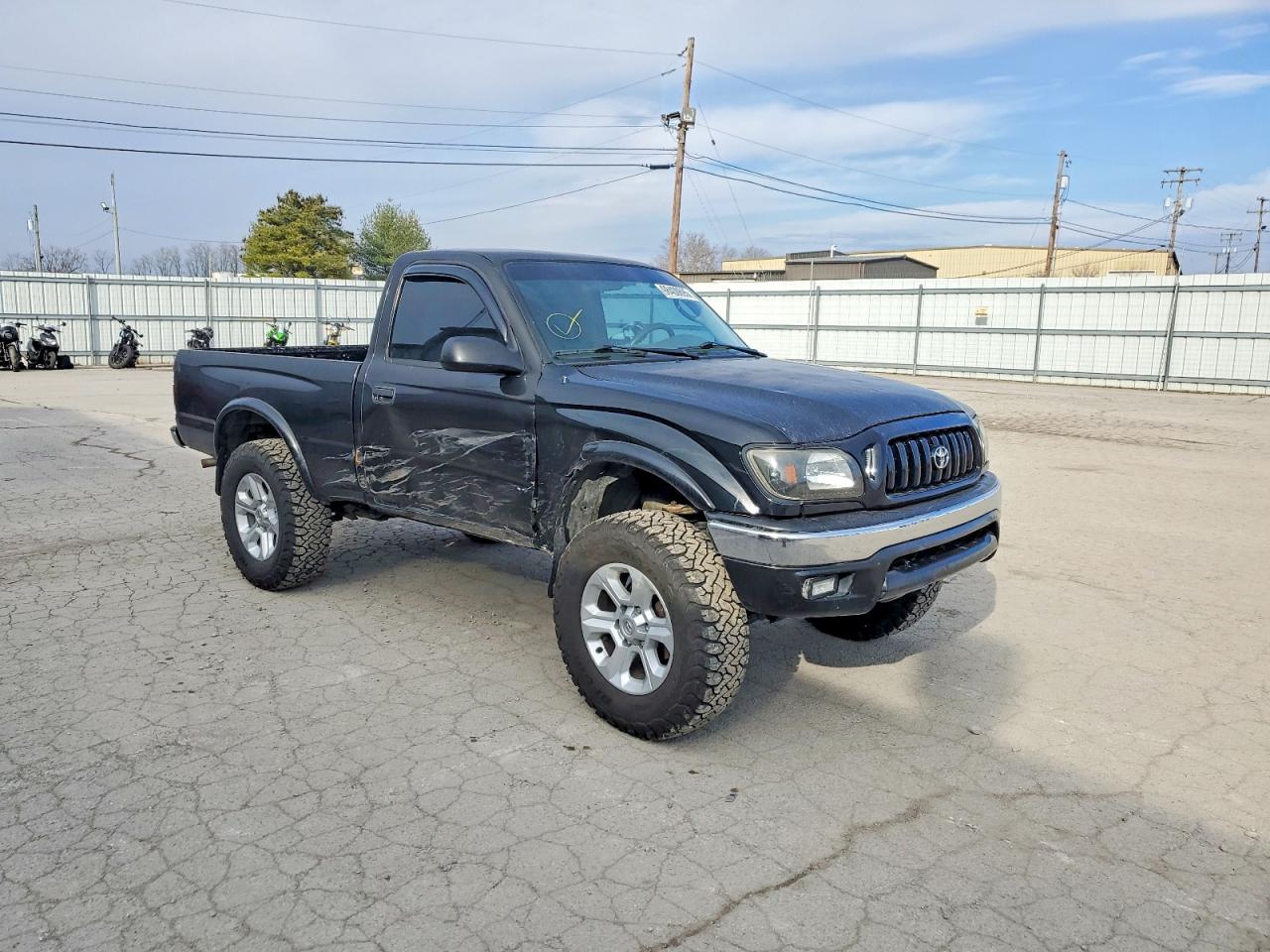 2002 TOYOTA TACOMA photo 4