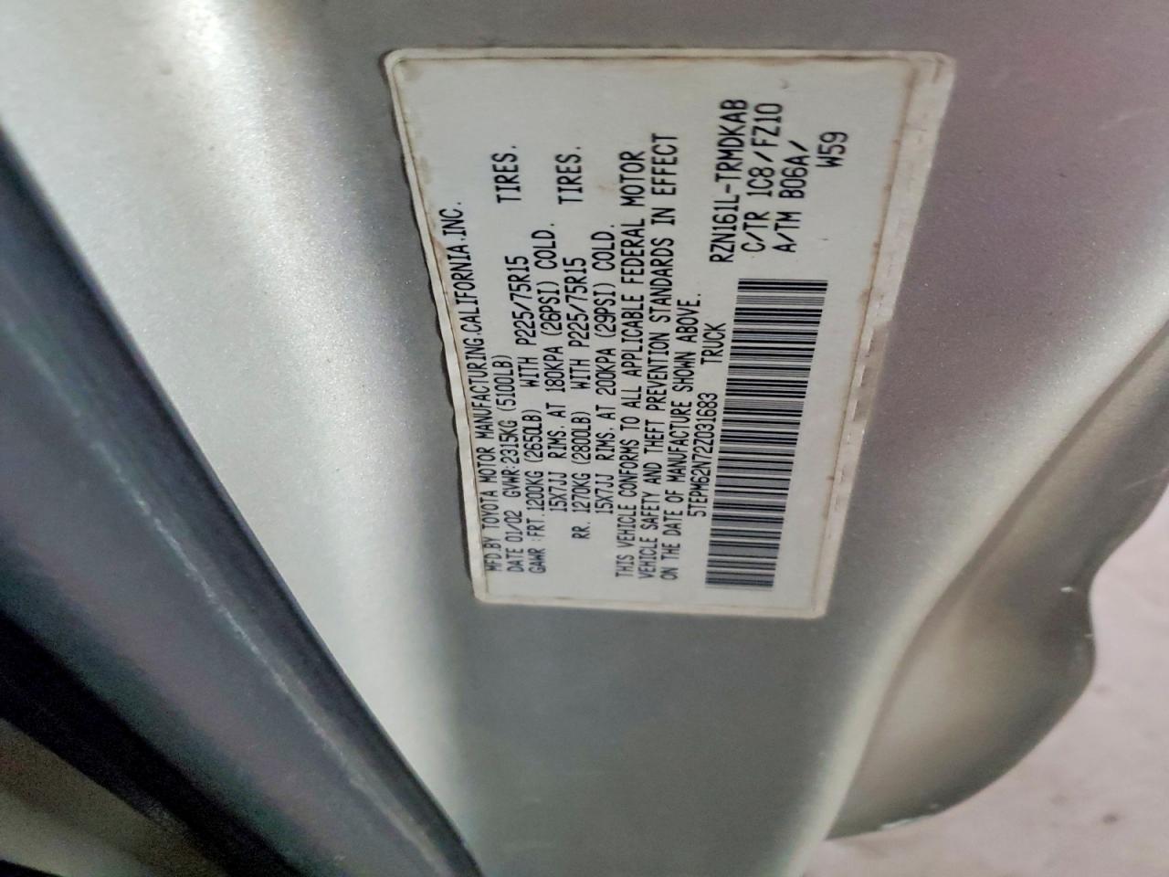 2002 TOYOTA TACOMA photo 12
