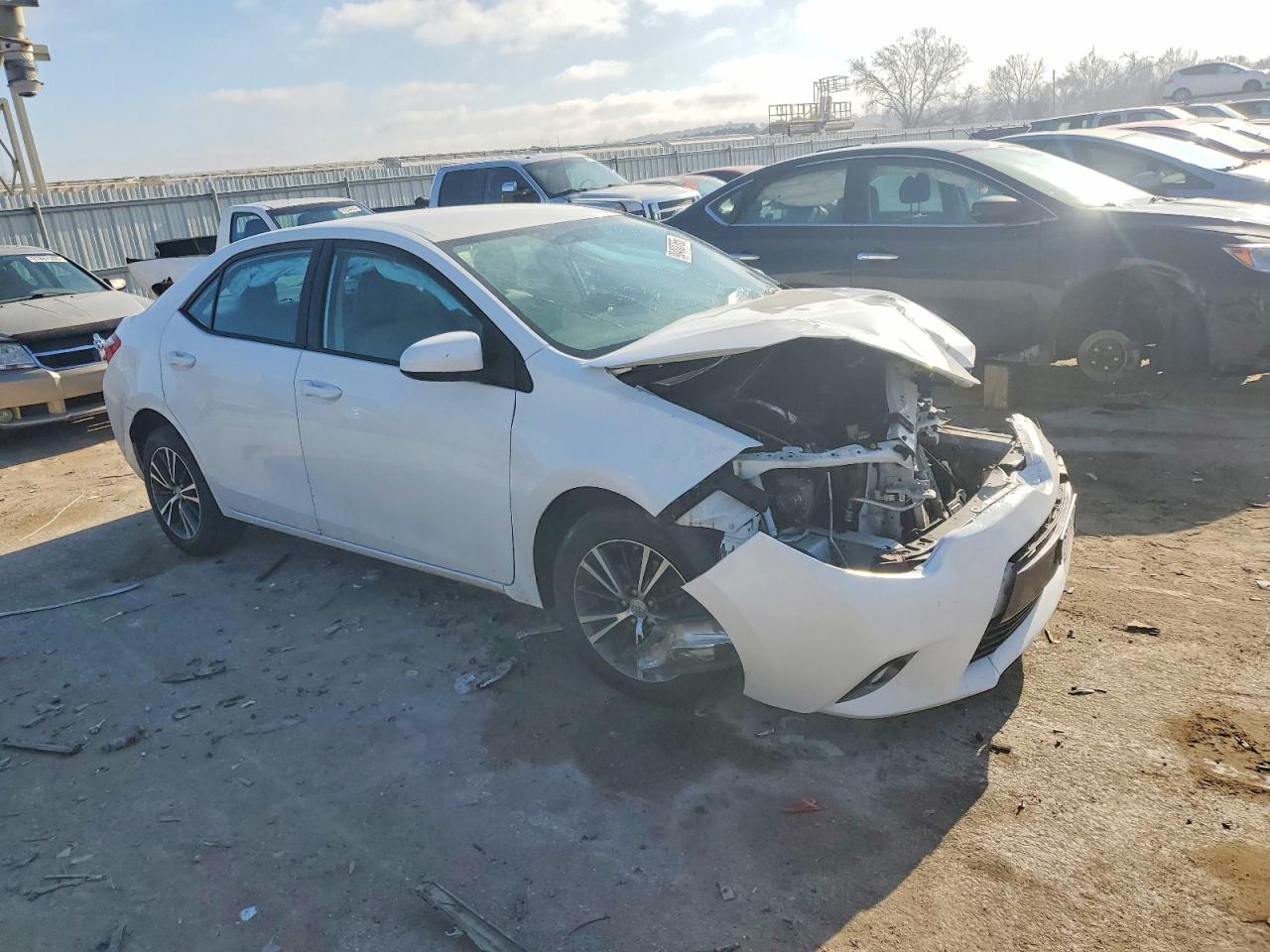 2016 TOYOTA COROLLA L photo 4