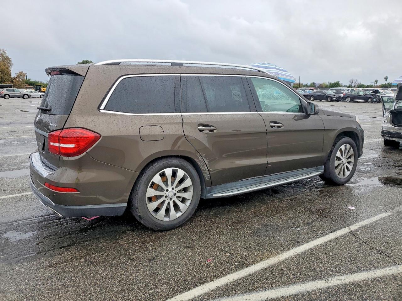 2017 MERCEDES-BENZ GLS 450 4MATIC photo 3
