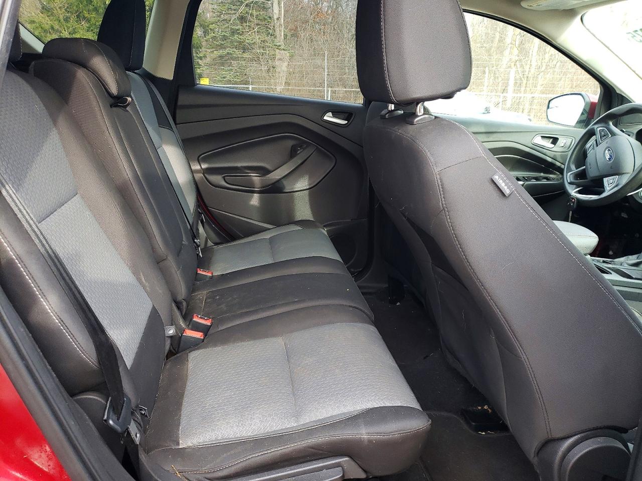2017 FORD ESCAPE SE photo 11